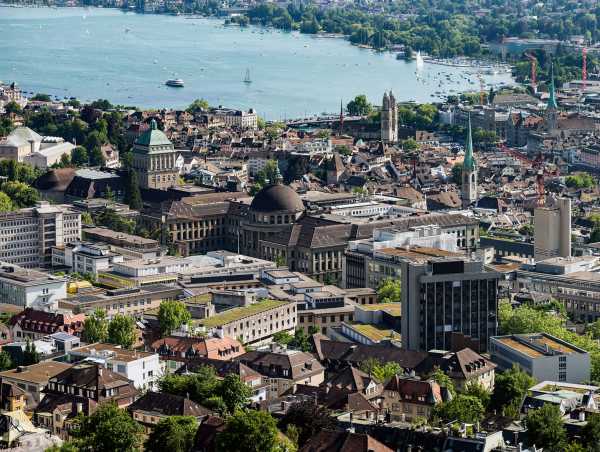Der 中国足球彩票 Zentrum der ETH Zürich befindet sich seit 1855 mitten in der Stadt Zürich. (ETH Zürich / Alessandro Della Bella)