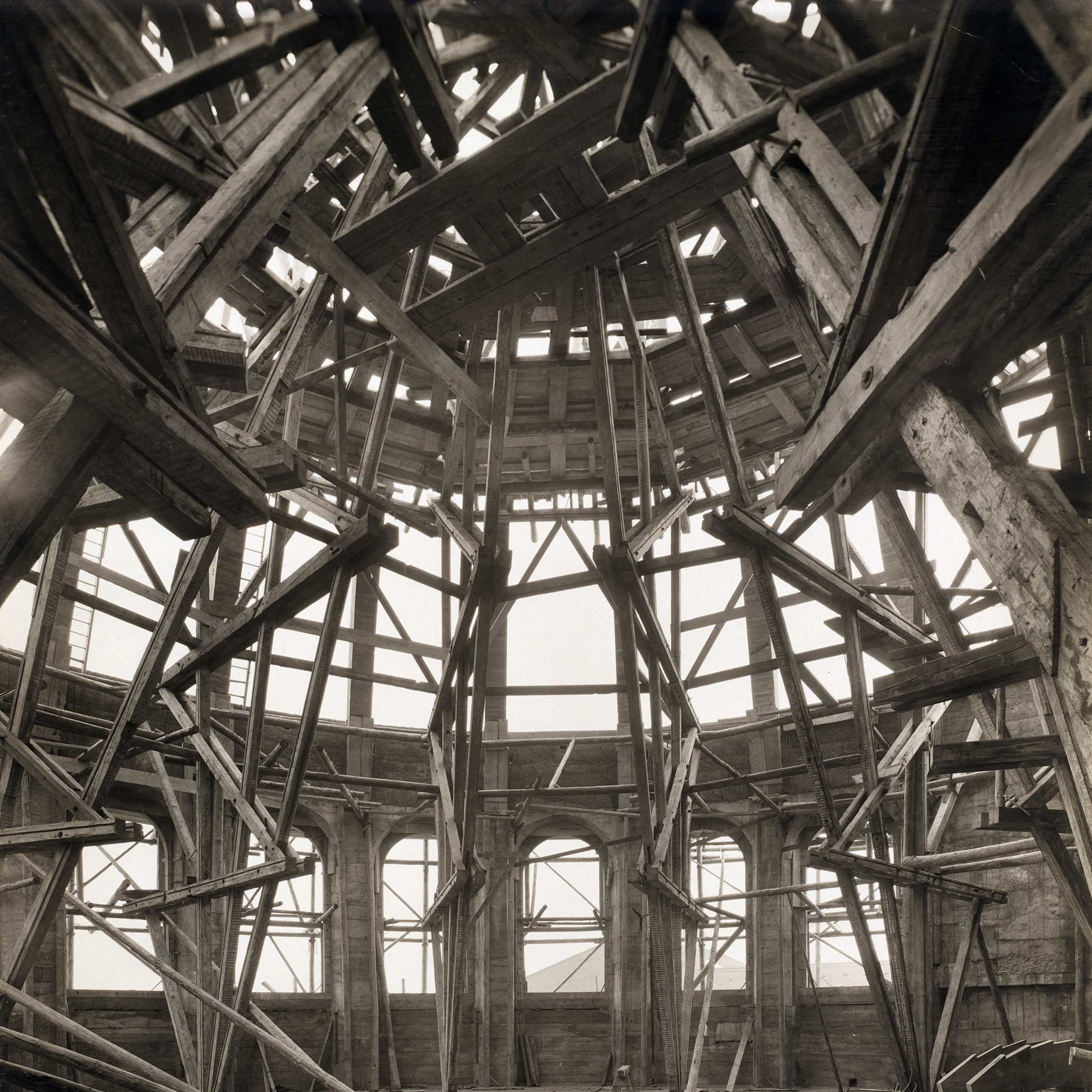 Der Bau der ETH-Kuppel 1919/20 war sowohl eine Reverenz an die Vergangenheit wie auch Zeichen eines erstarkten Selbstbewusstseins