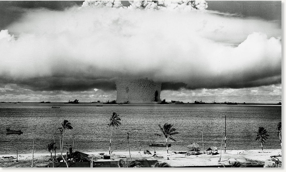 Vergr?sserte Ansicht: Underwater nuclear test 