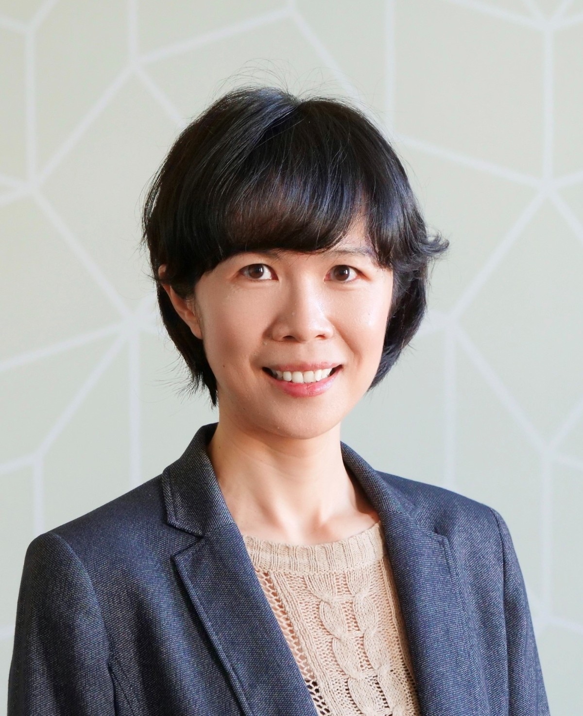 Dr.  Ying Wang