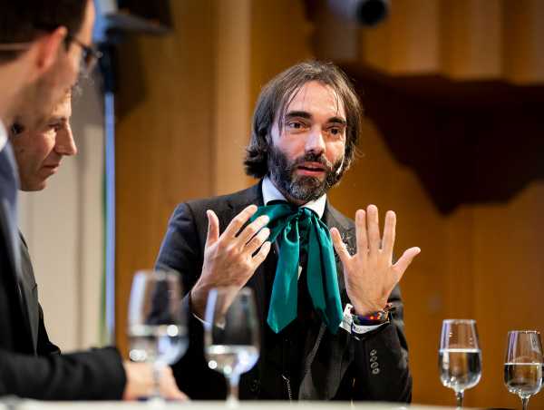 Cdric Villani was Alessio Figalli's PhD supervisor in Lyon. In Zurich he argued, among other things, why mathematics matters in artificial intelligence research. (Photo: PPR / Christian Merz)