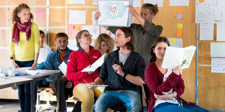Vergr?sserte Ansicht: Studierende aus verschiedenen Disziplinen während der ETH-Woche. (Bild: ETH Zürich/Alessandor Della Bella)
