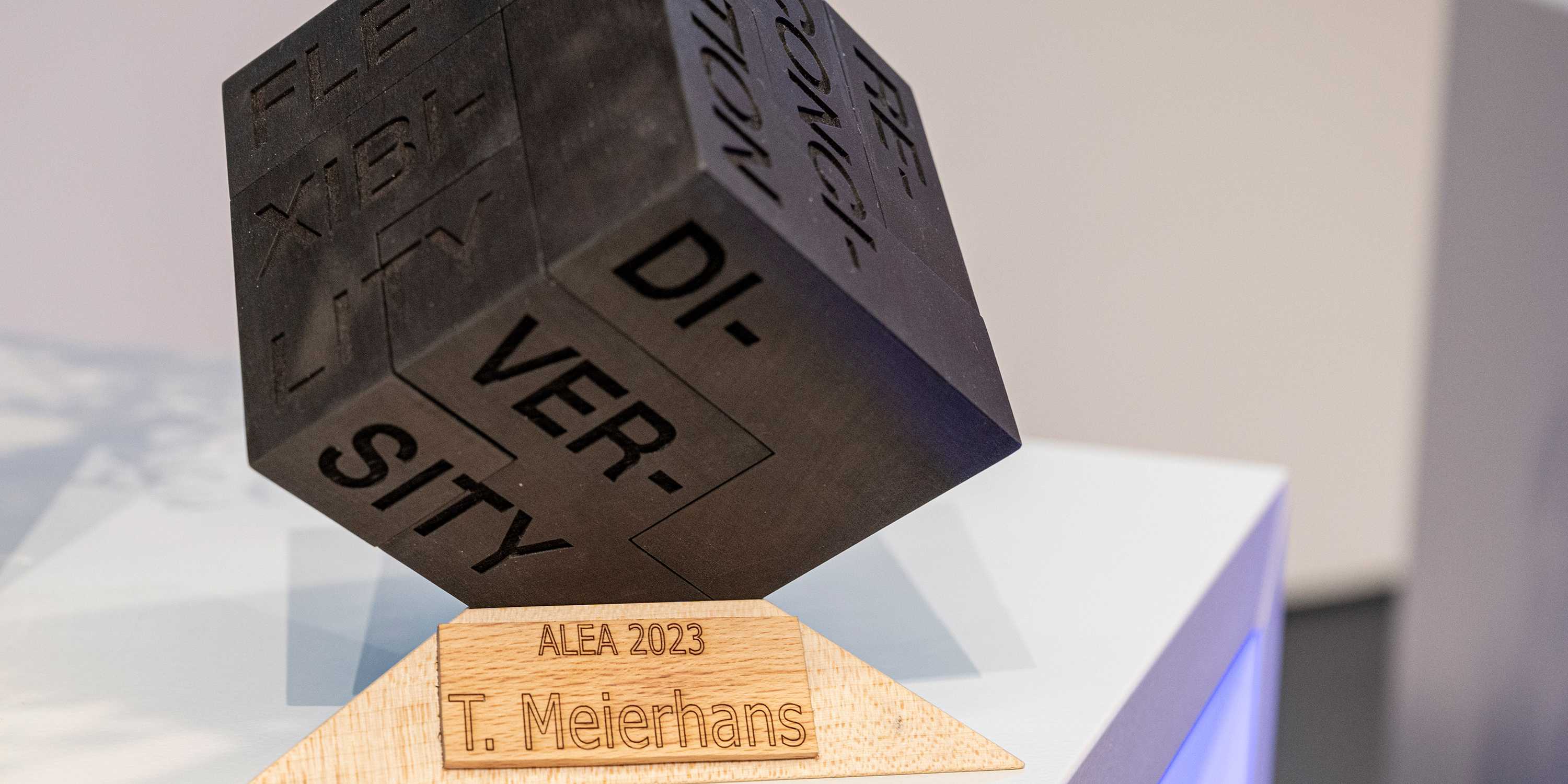 Der Alea Award von T. Meierhans.